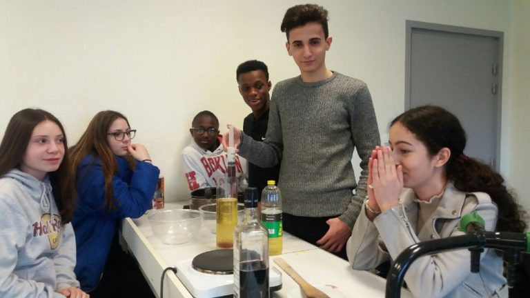 6 mars 2018 : Séance de cuisine moléculaire en AP seconde avec Mme