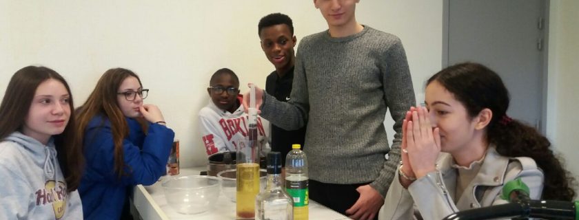 6 mars 2018 : Séance de cuisine moléculaire en AP seconde avec Mme Lopes et M. Deyzieux